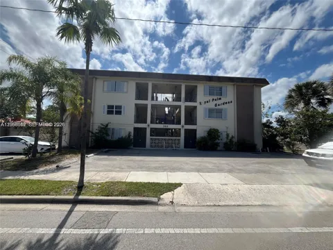 348 S Federal Hwy #24
