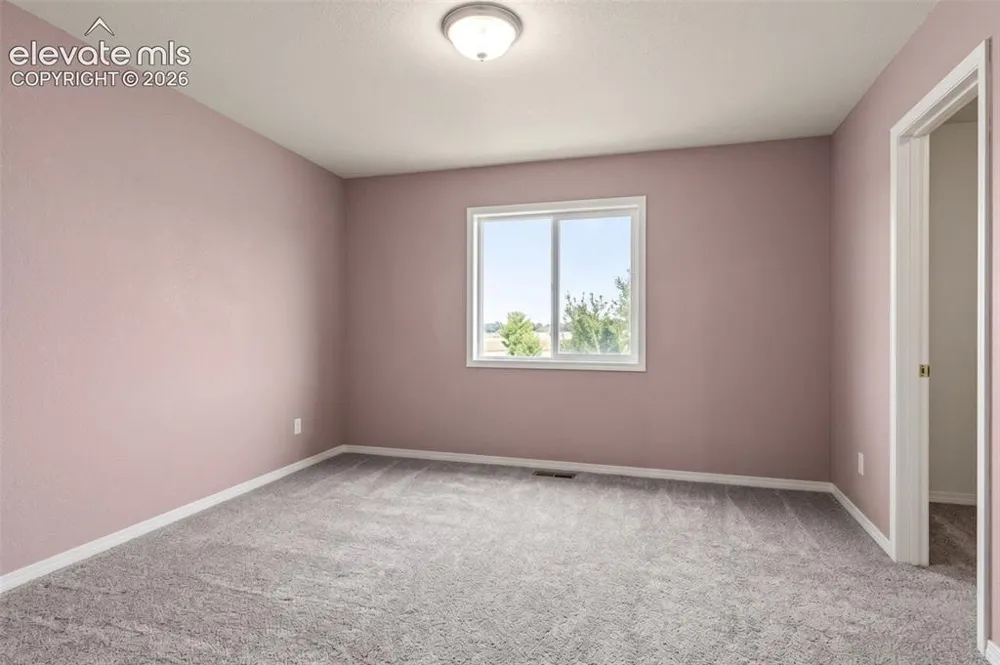 1128 E Rustic Drive Pueblo, CO 81007