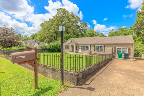 3608 Wimberly Lane