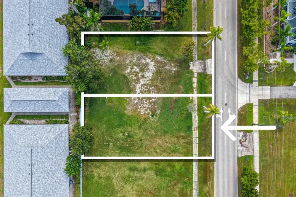 817 W MARION AVENUE Punta Gorda, FL 33950