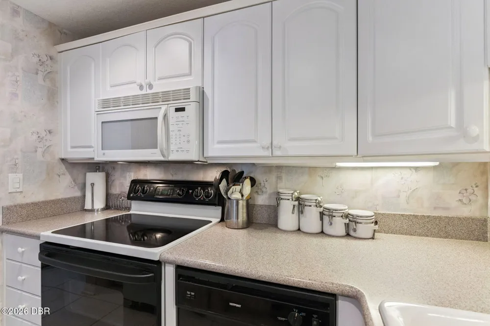 3043 S Atlantic Avenue #1604 Daytona Beach Shores, FL 32118