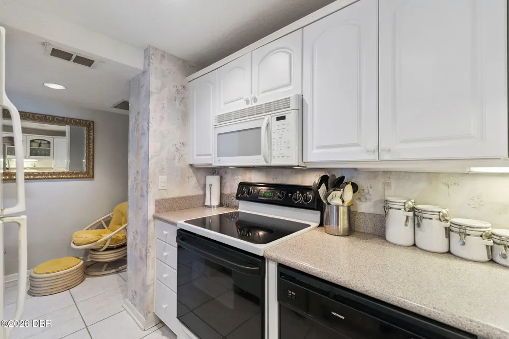 3043 S Atlantic Avenue #1604 Daytona Beach Shores, FL 32118