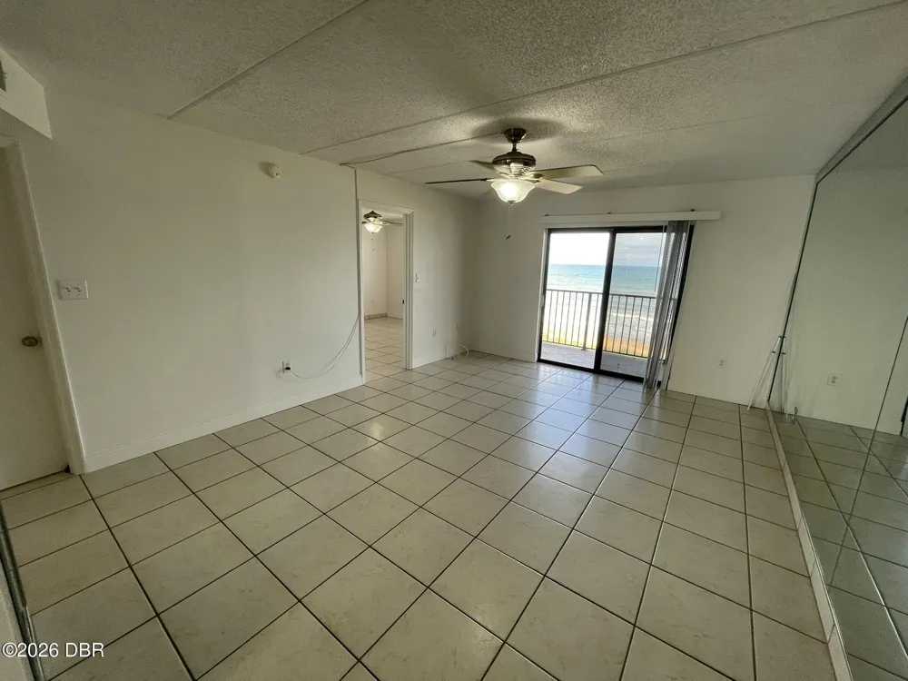2390 Ocean Shore Boulevard #402 Ormond Beach, FL 32176
