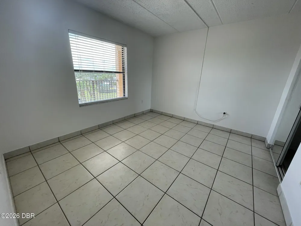 2390 Ocean Shore Boulevard #402 Ormond Beach, FL 32176