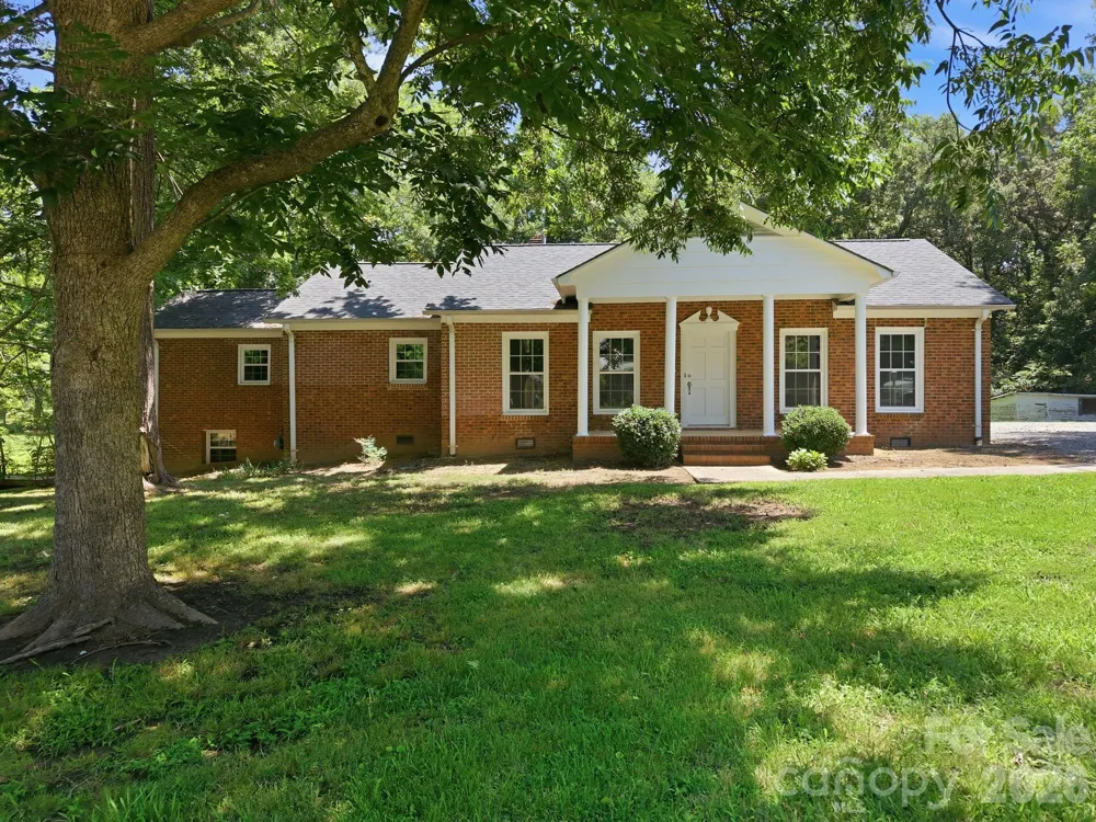 8285 Us Highway 52 Highway Rockwell, NC 28138