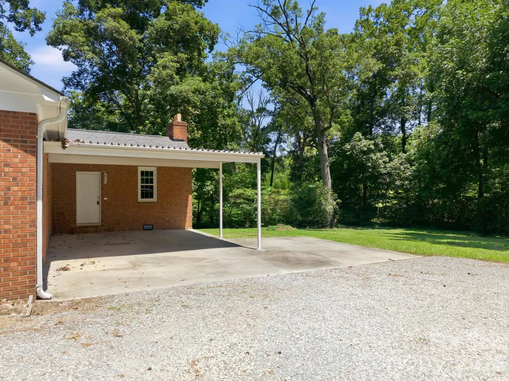 8285 Us Highway 52 Highway Rockwell, NC 28138