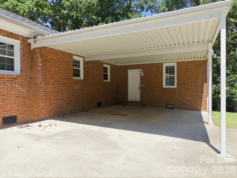 8285 Us Highway 52 Highway Rockwell, NC 28138
