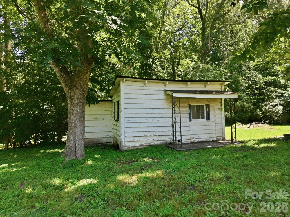 8285 Us Highway 52 Highway Rockwell, NC 28138