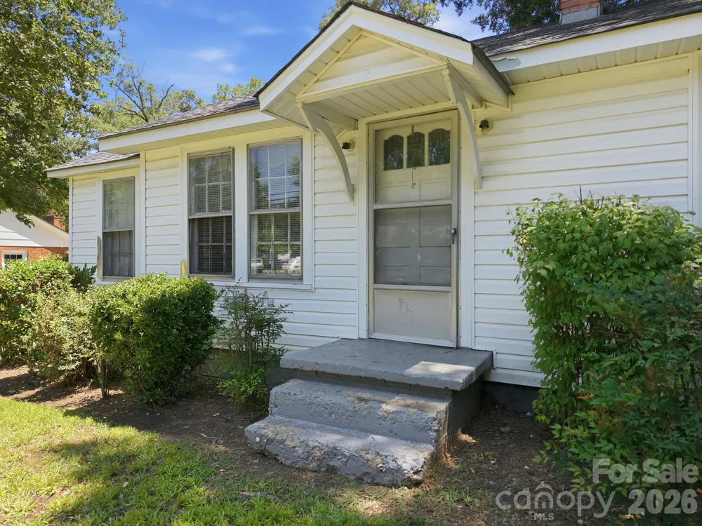 8285 Us Highway 52 Highway Rockwell, NC 28138