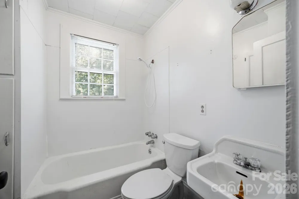 8285 Us Highway 52 Highway Rockwell, NC 28138