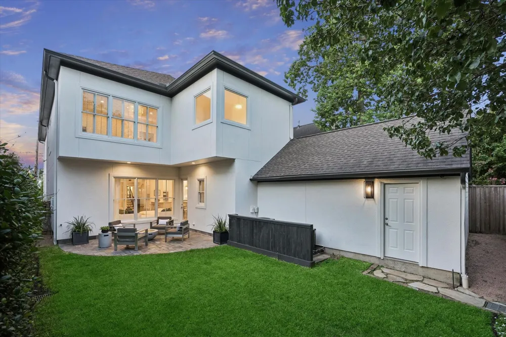 3925 Arnold Street West University Place, TX 77005