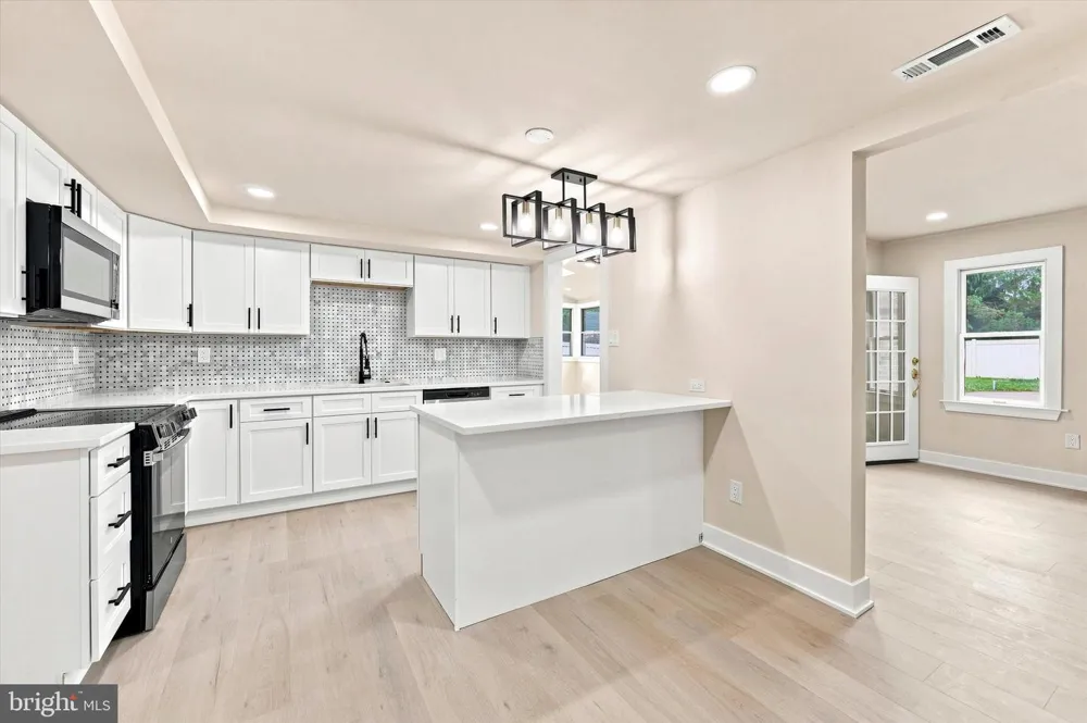 14 LANCASTER COURT Westampton, NJ 08060