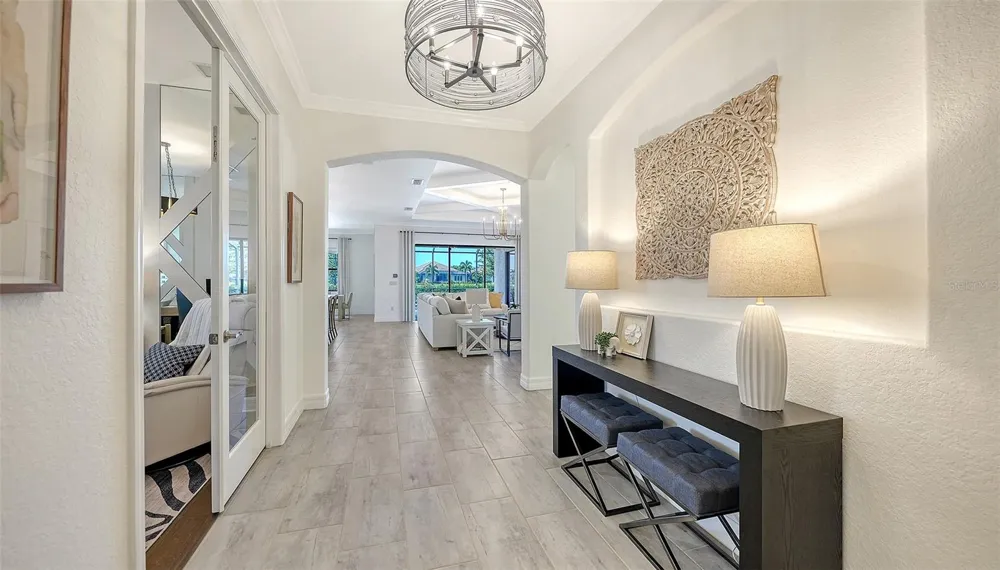 7005 WHITTLEBURY TRAIL Lakewood Ranch, FL 34202