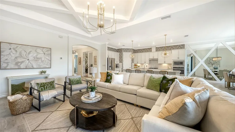 7005 WHITTLEBURY TRAIL Lakewood Ranch, FL 34202