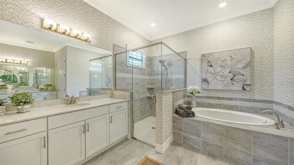 7005 WHITTLEBURY TRAIL Lakewood Ranch, FL 34202