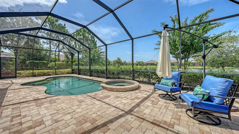 7005 WHITTLEBURY TRAIL Lakewood Ranch, FL 34202