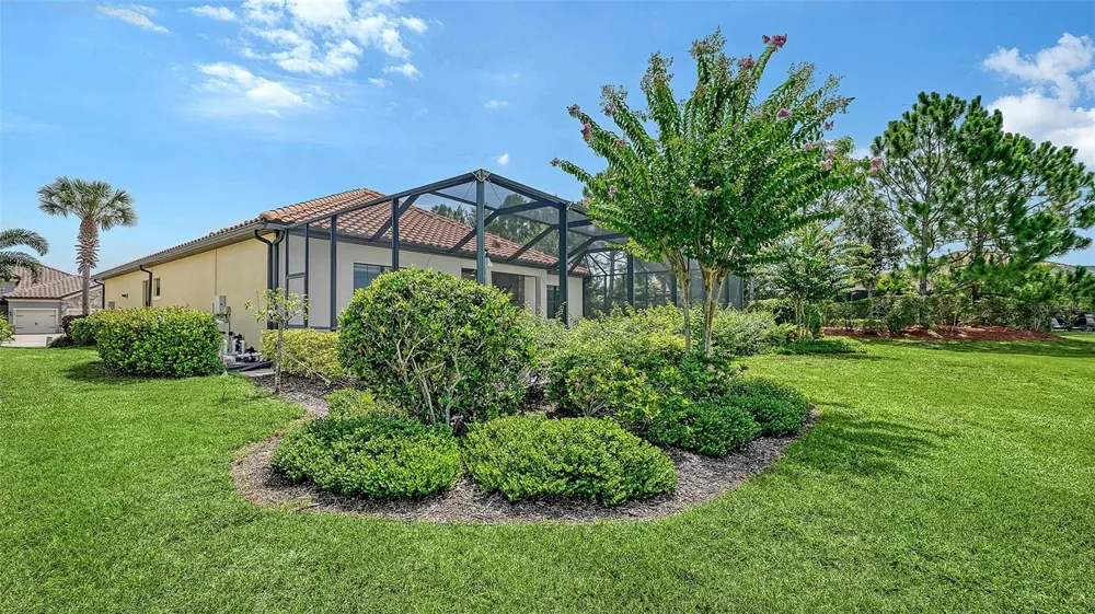7005 WHITTLEBURY TRAIL Lakewood Ranch, FL 34202