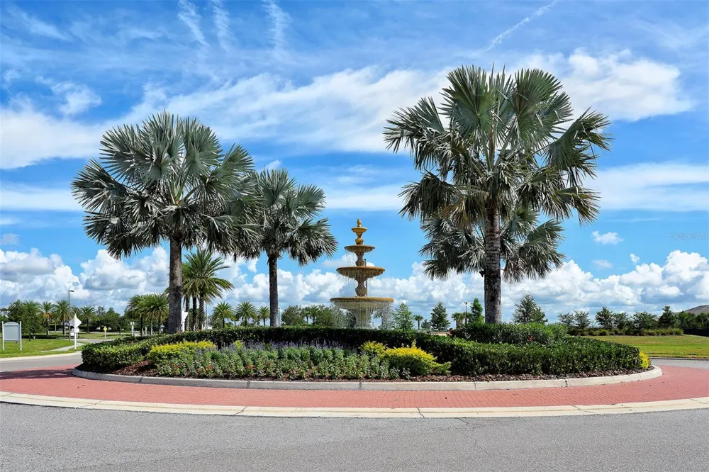 7005 WHITTLEBURY TRAIL Lakewood Ranch, FL 34202