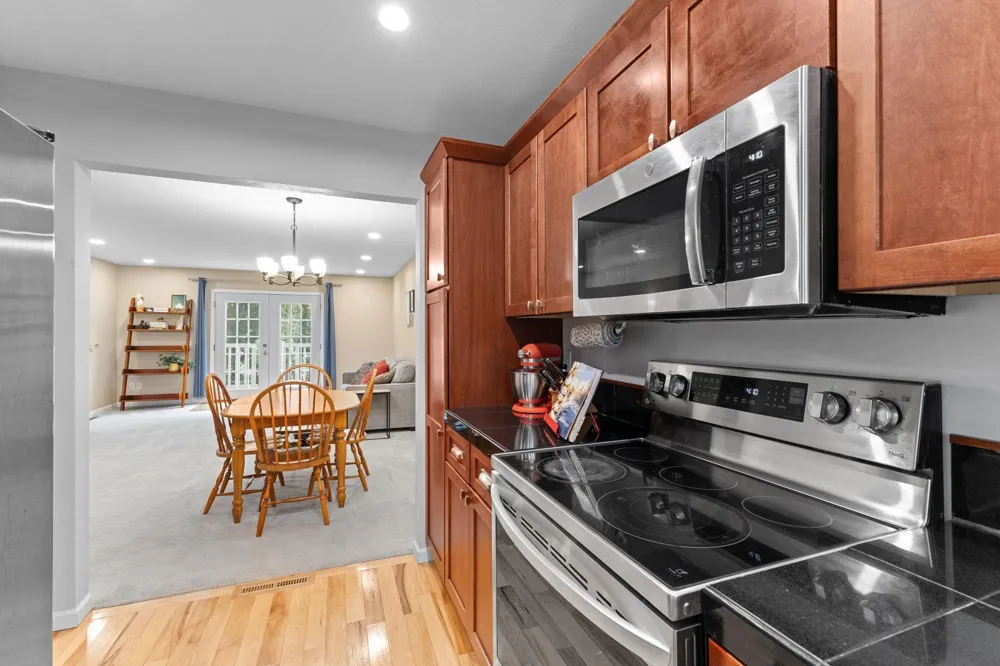 1860 Mcmenemy Street #K Maplewood, MN 55117
