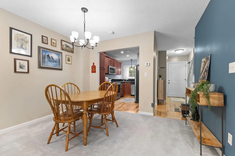 1860 Mcmenemy Street #K Maplewood, MN 55117