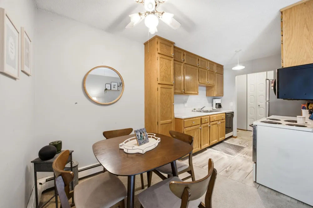 3306 2nd Street #D30 Fargo, ND 58102
