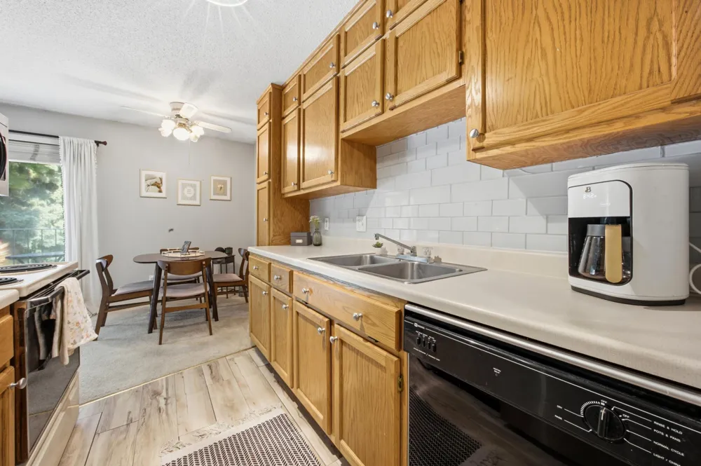 3306 2nd Street #D30 Fargo, ND 58102