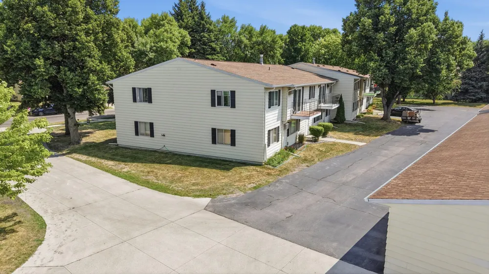 3306 2nd Street #D30 Fargo, ND 58102