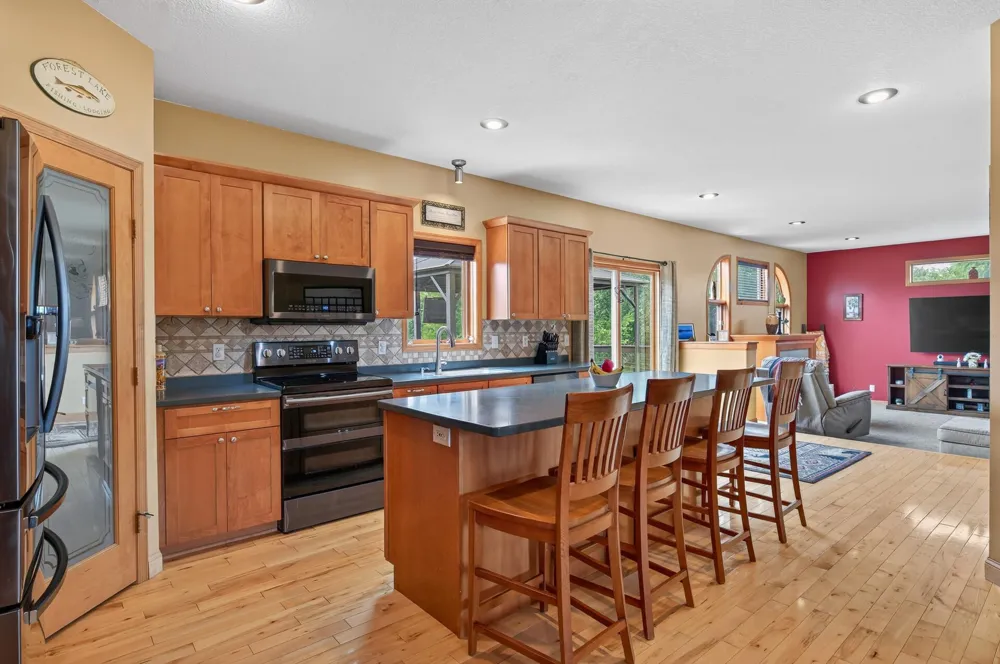 5524 188th Avenue NE Wyoming, MN 55092