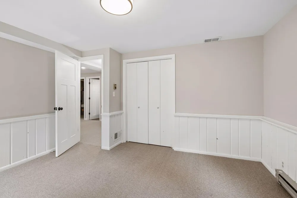 6216 Maloney Avenue Edina, MN 55343