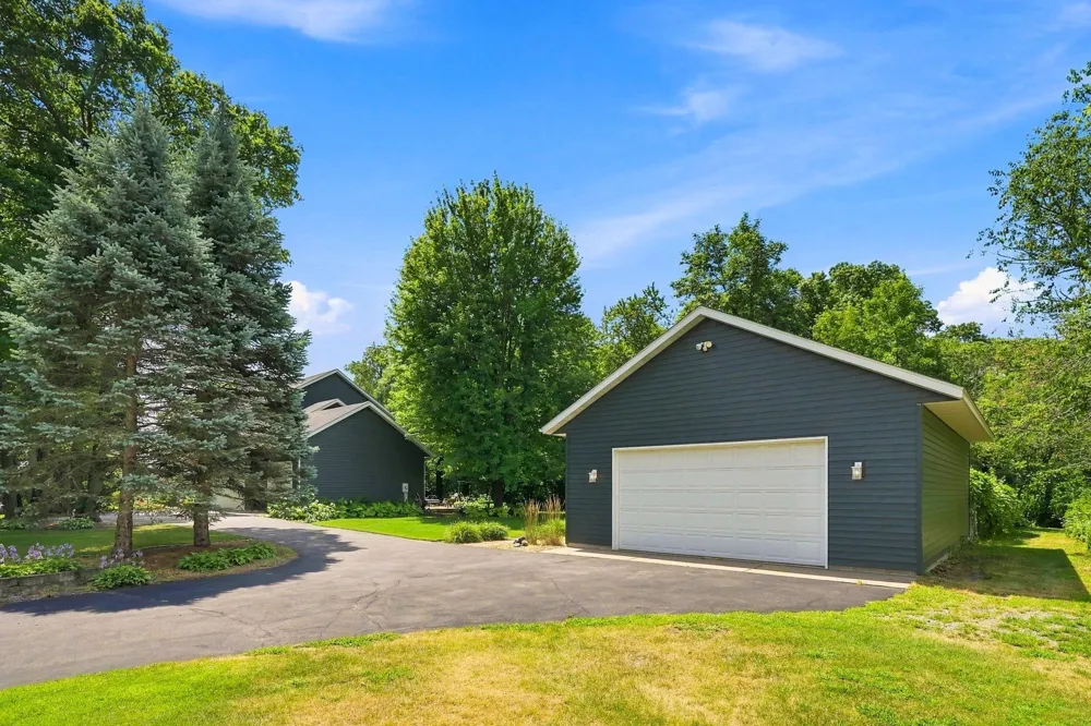 9358 134th Avenue SE Becker, MN 55308