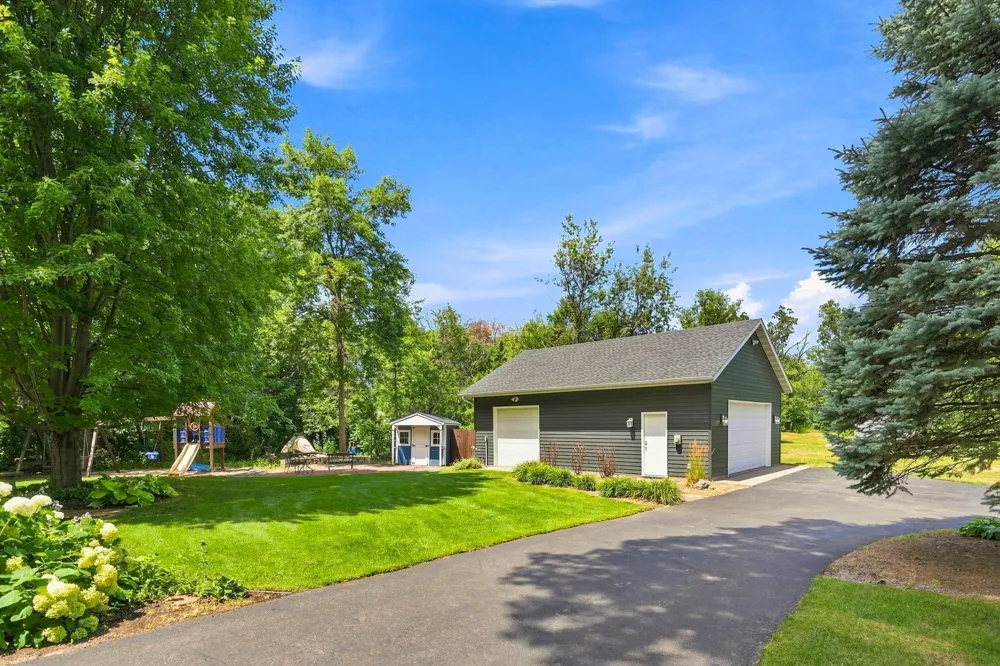 9358 134th Avenue SE Becker, MN 55308