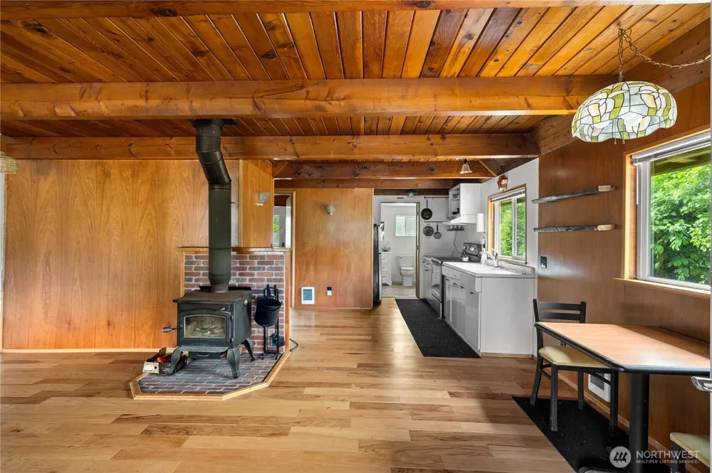 845 Schmid Road Grayland, WA 98547