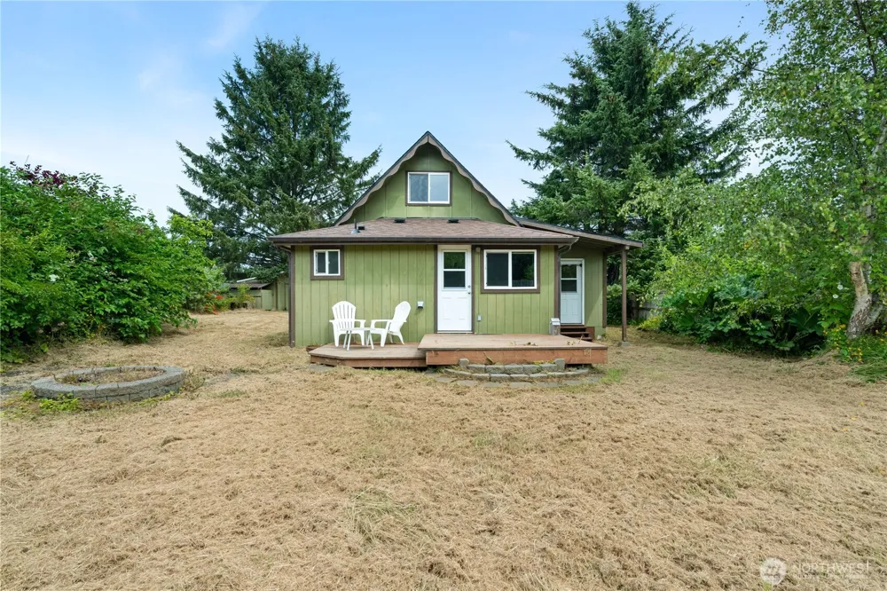 845 Schmid Road Grayland, WA 98547