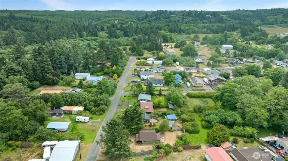 845 Schmid Road Grayland, WA 98547