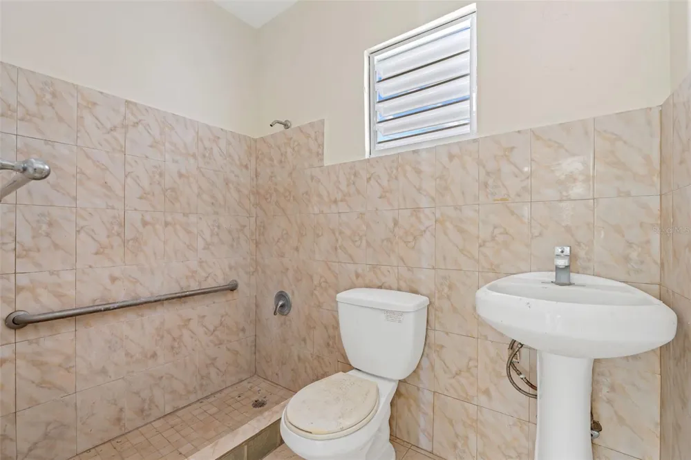 1210 CALLE MARIA BUSTAMANTE San Juan, PR 00924