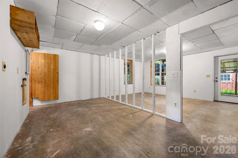 340 Right Prong Road Ellenboro, NC 28040