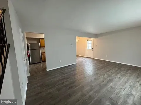 21 LENNOX COURT