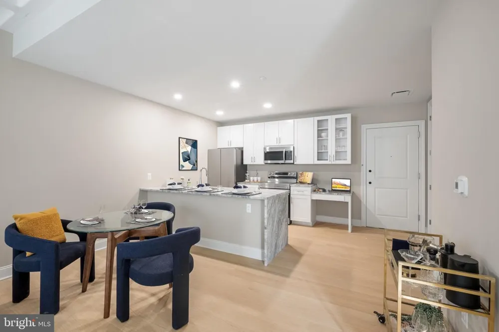 1601 CHERRY STREET #920 Philadelphia, PA 19102