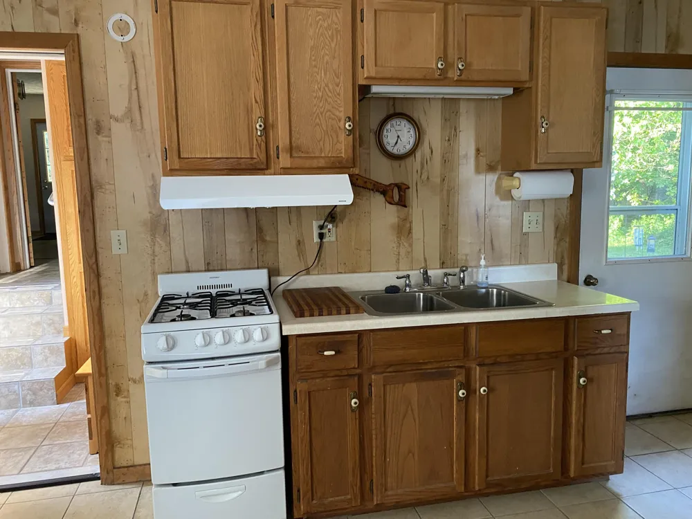 627 S Ensley Street Howard City, MI 49329