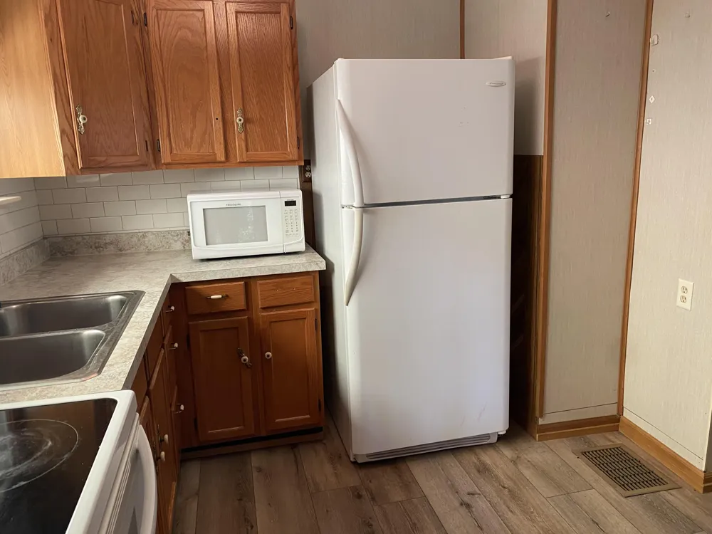 627 S Ensley Street Howard City, MI 49329