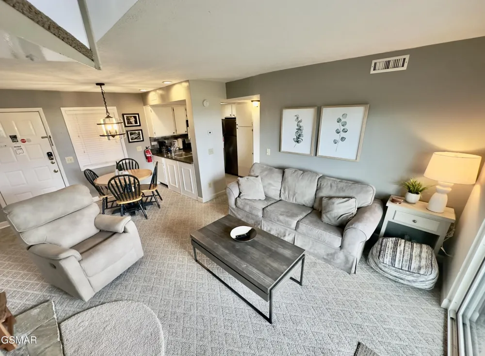 3710 Weber Road #E306 Gatlinburg, TN 37738