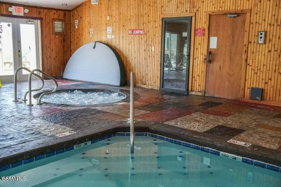 3710 Weber Road #E306 Gatlinburg, TN 37738