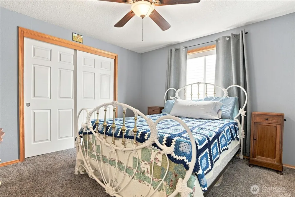 504 Lark Drive Ridgefield, WA 98642