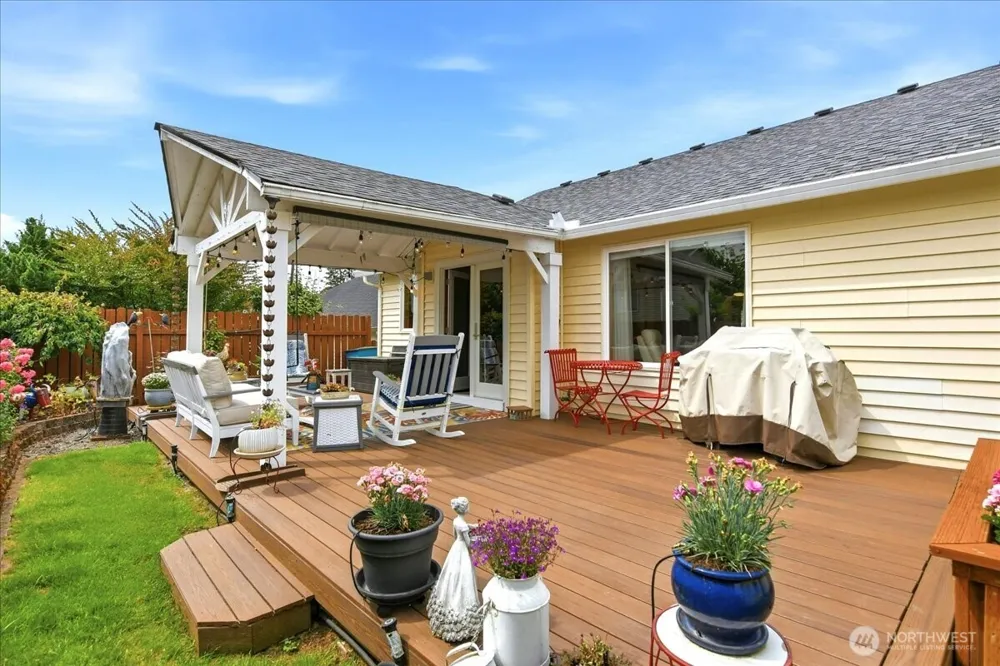 504 Lark Drive Ridgefield, WA 98642
