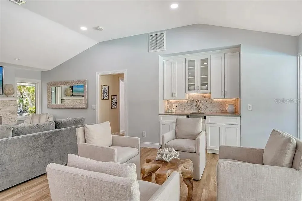 4852 FEATHERBED LANE Sarasota, FL 34242