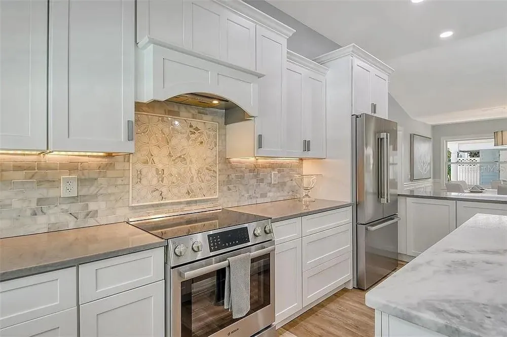 4852 FEATHERBED LANE Sarasota, FL 34242