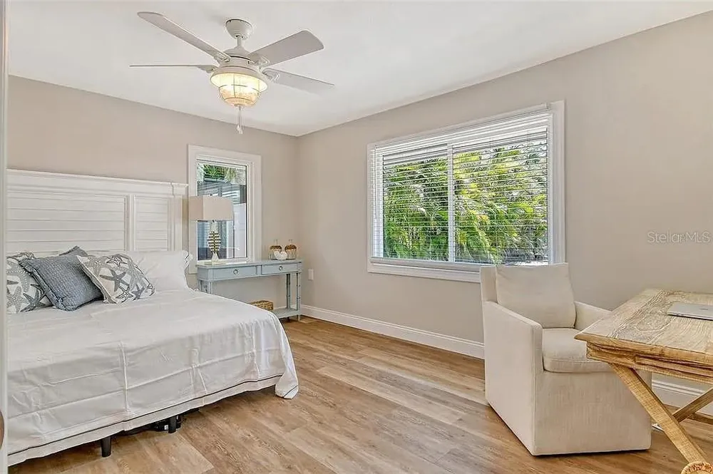 4852 FEATHERBED LANE Sarasota, FL 34242