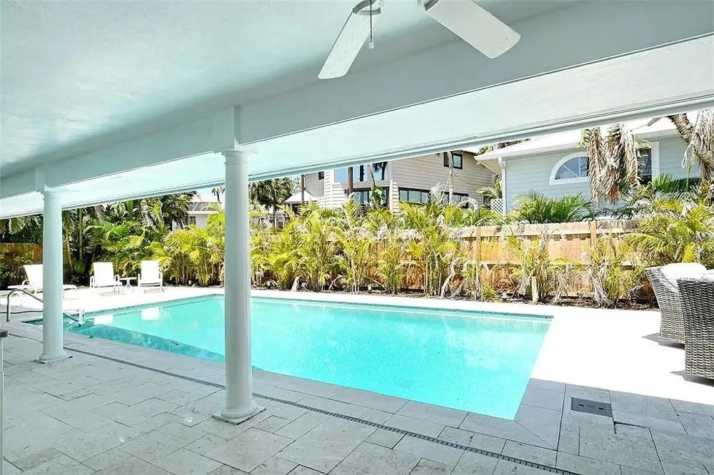 4852 FEATHERBED LANE Sarasota, FL 34242