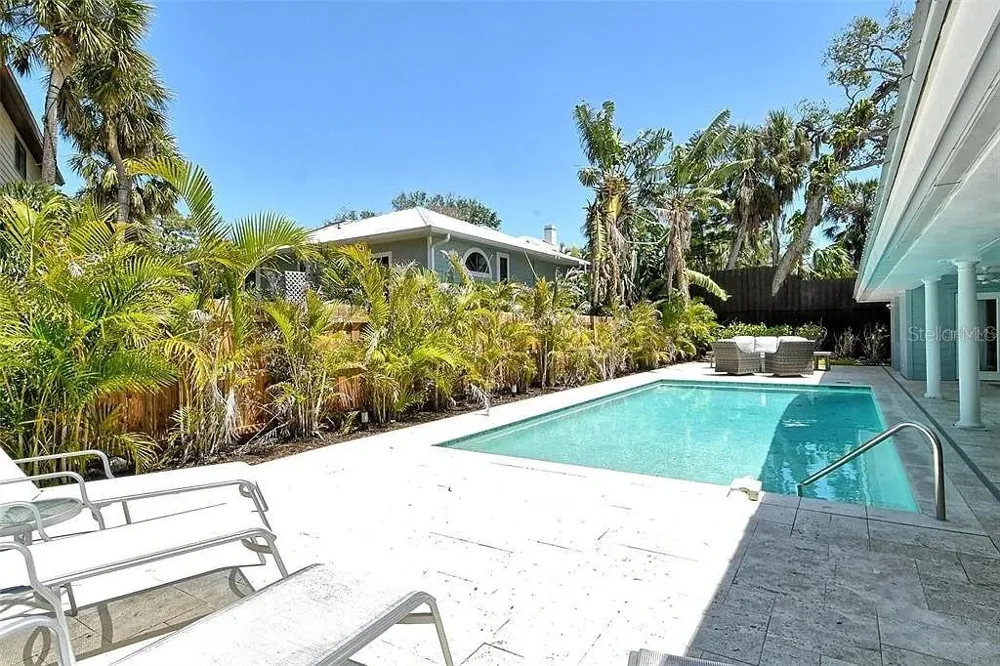 4852 FEATHERBED LANE Sarasota, FL 34242