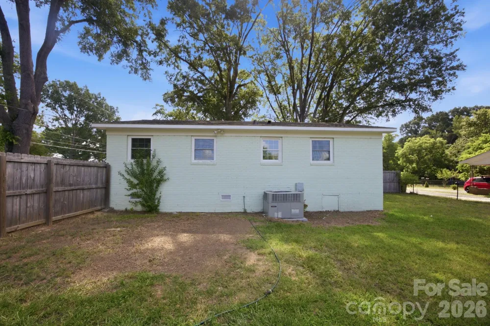 400 Olin Drive Waxhaw, NC 28173